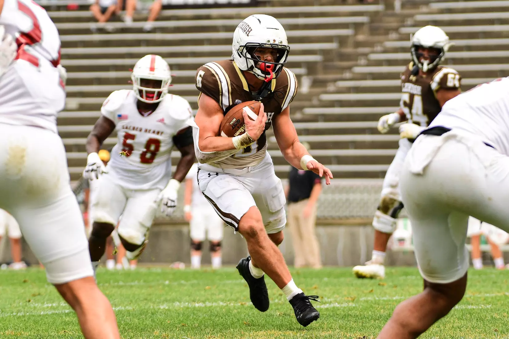Football vs. Sacred Heart (9/6/25)