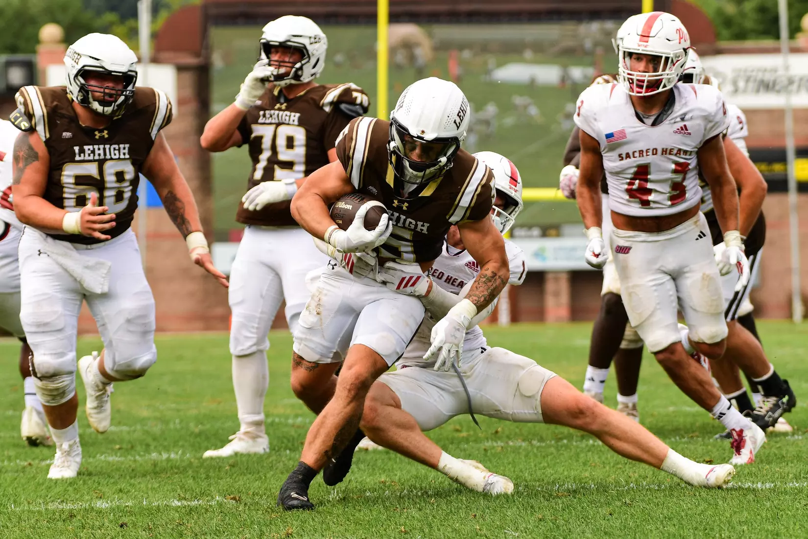 Football vs. Sacred Heart (9/6/25)
