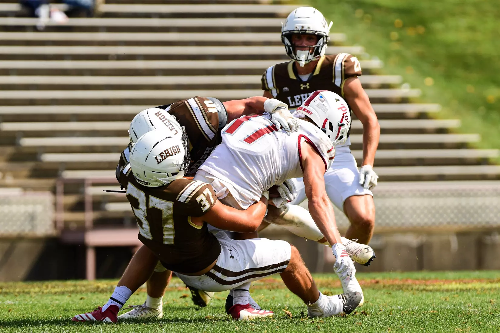 Football vs. Sacred Heart (9/6/25)