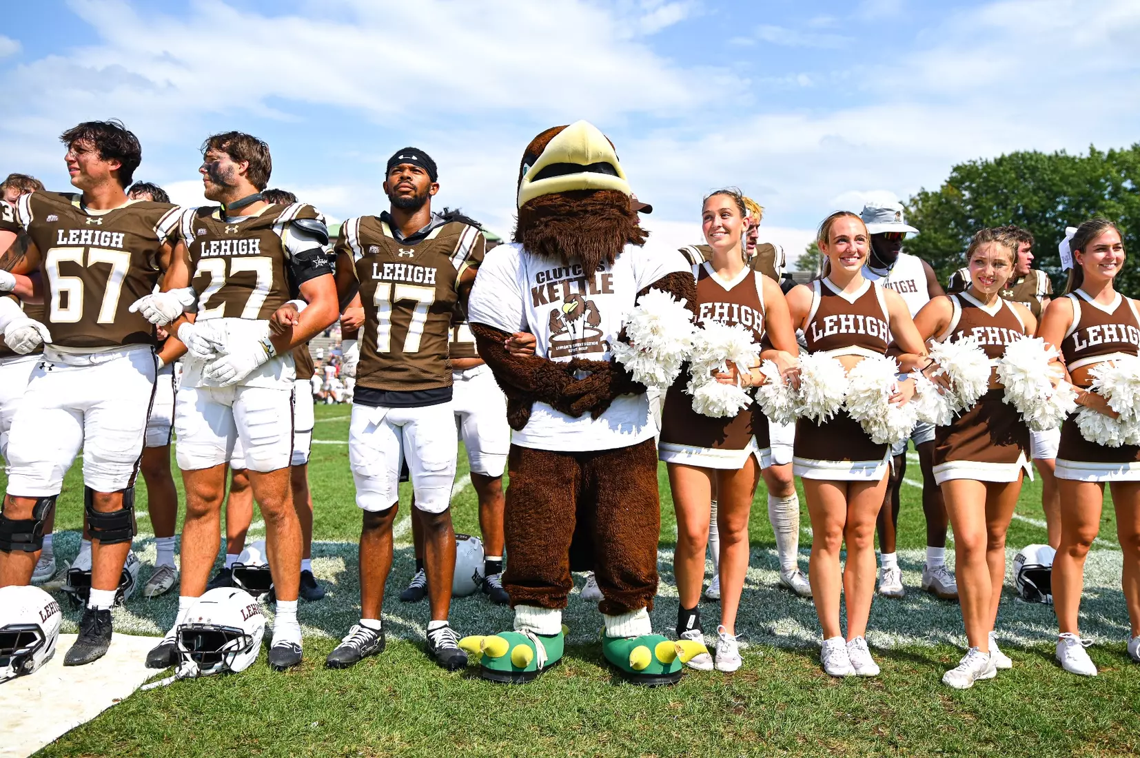 Football vs. Sacred Heart (9/6/25)
