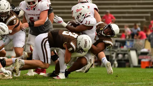 Tyler ochojski tackle SHU