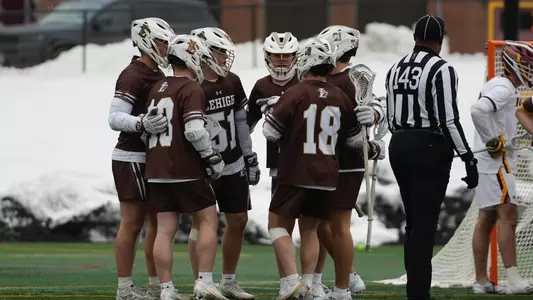 MLAX huddle