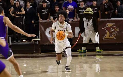 Nasir Whitlock vs Holy Cross