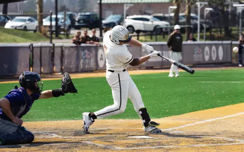 Owen Walewander vs Holy Cross