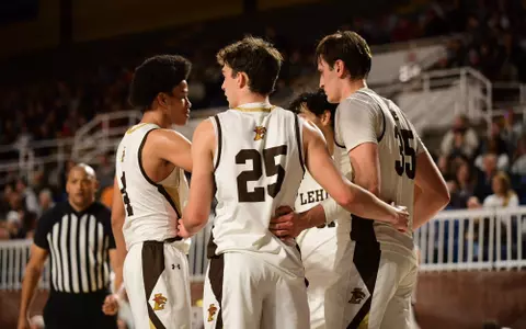 MBB Huddle vs. Bucknell