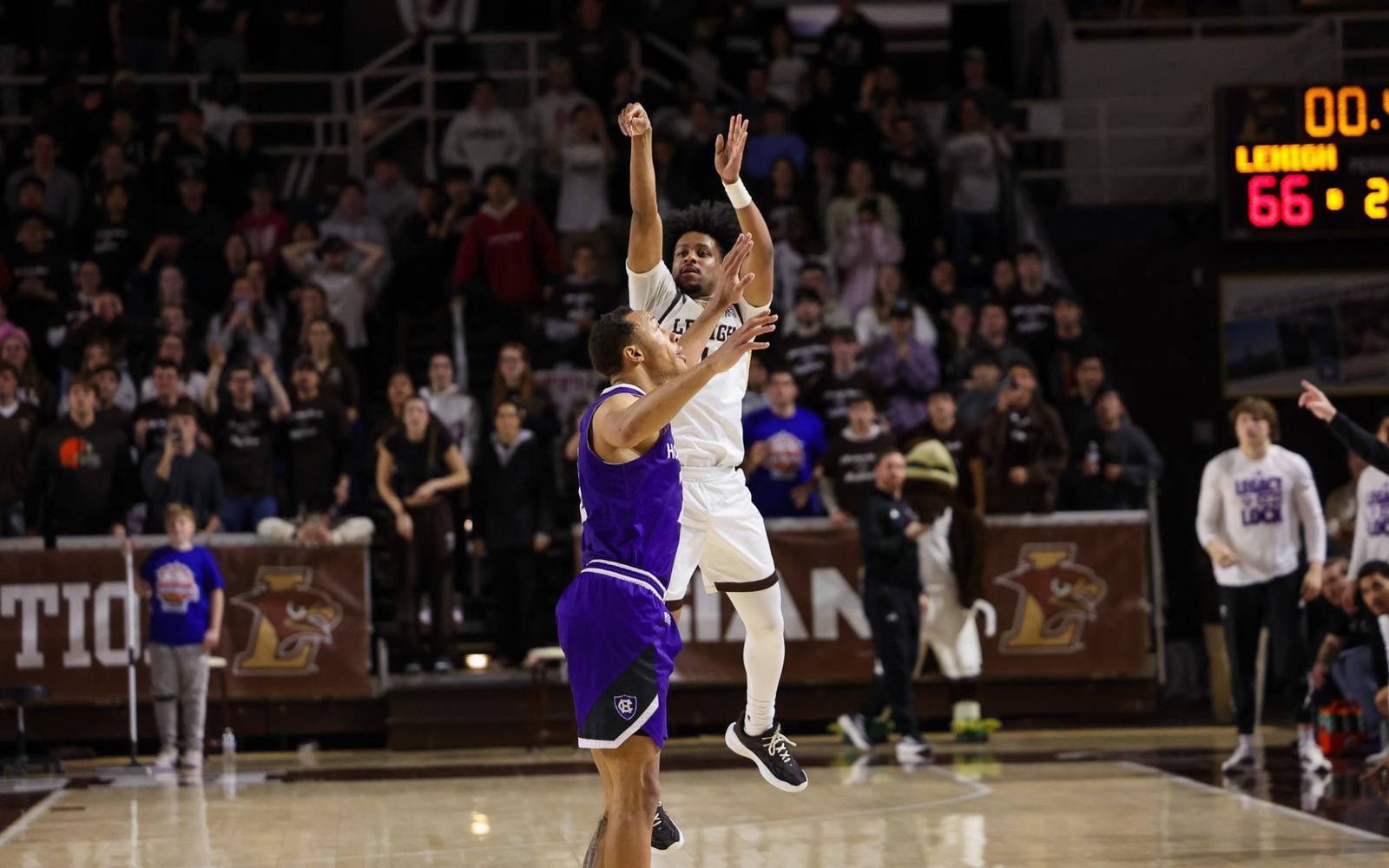 Nasir Whitlock Buzzer Beater Holy Cross