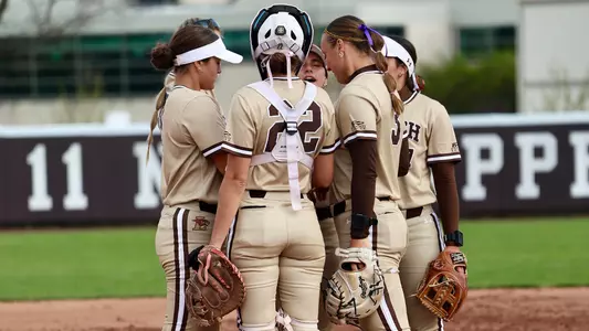 Infield Huddle Saint Joseph's