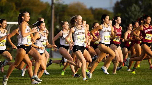 women xc running