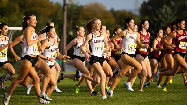women xc running