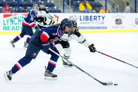 DI-womens-hockey-Brookelyn-Beauchamp