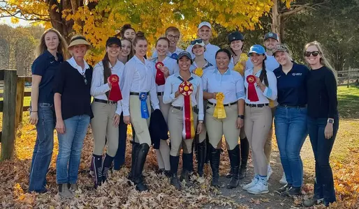Hunt Seat Equestrian riders Sweet Briar