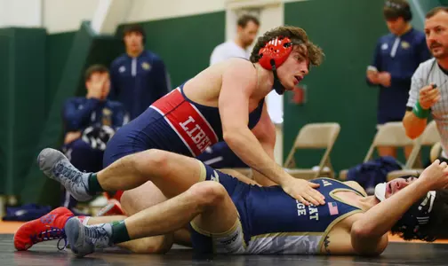 Drake Bowers pins Montreat wrestler