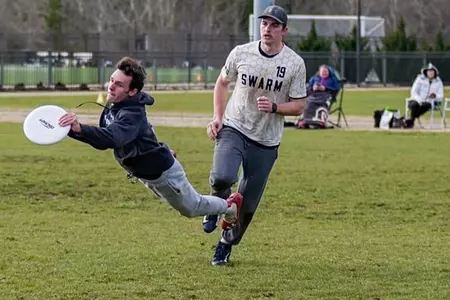 Josh-Duke-diving-catch