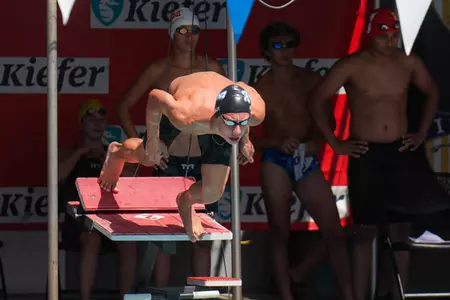 Swimmer Chaz Schuijt dives