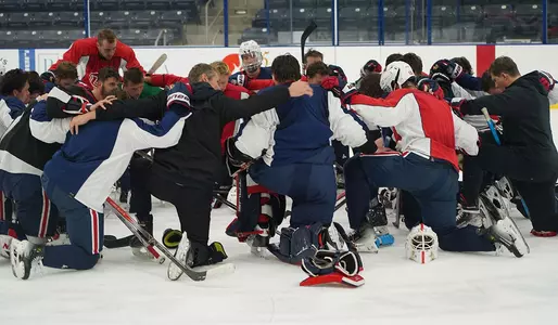 Liberty-prayer-huddle-FCA-Hockey