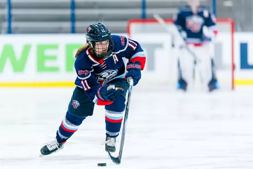 Zosia Adamek breakaway