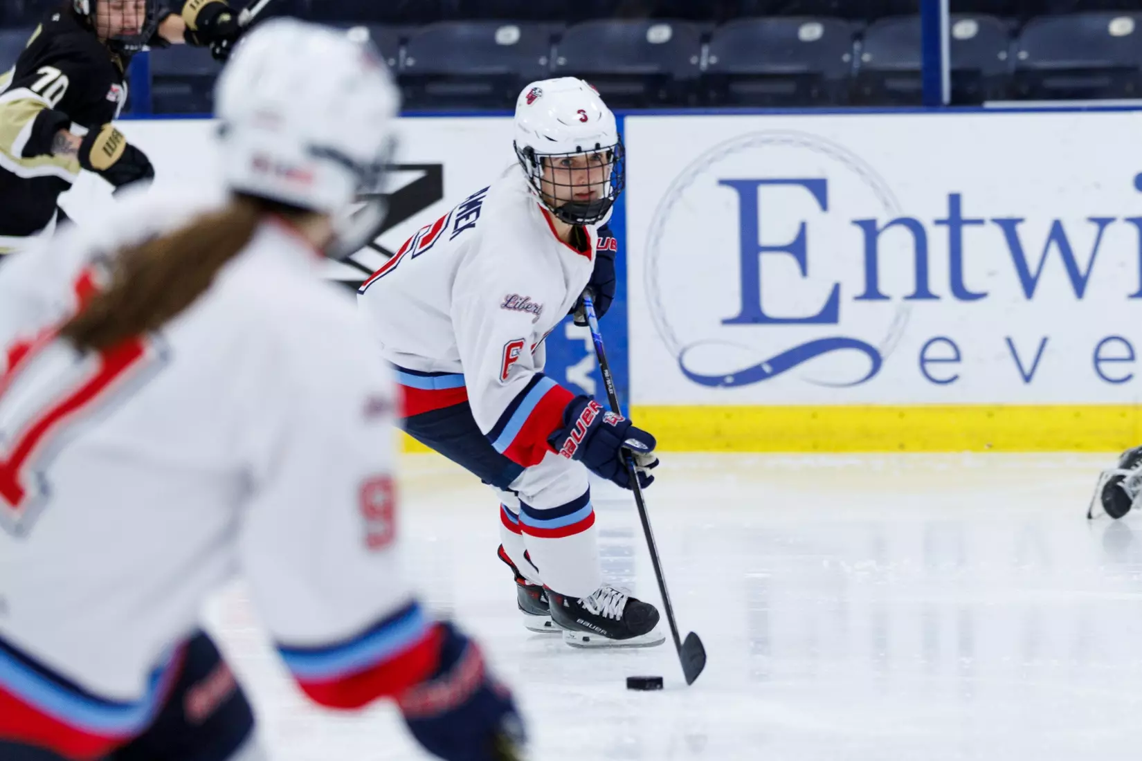 Liberty University’s Women’s D1 Hockey team takes on Lindenwood at the Lahaye Ice Center on October 17, 2025. (Photo by: Jessie Jordan)
