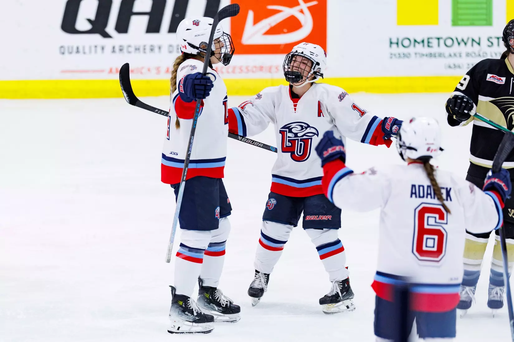 Liberty University’s Women’s D1 Hockey team takes on Lindenwood at the Lahaye Ice Center on October 17, 2025. (Photo by: Jessie Jordan)