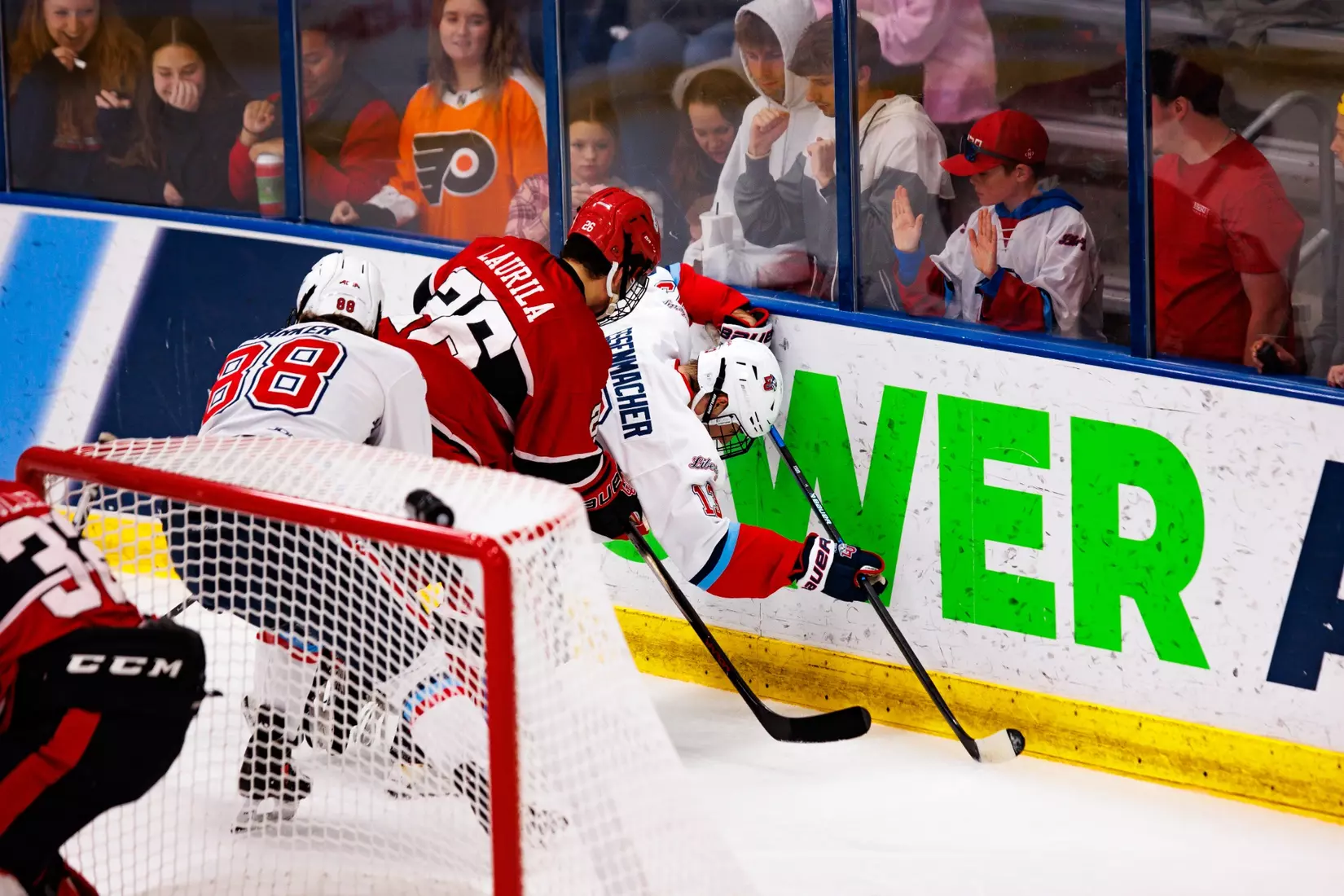 Liberty University’s Mens D1 Hockey team plays Utah on 3 October, 2025. (Photo by Ethan Smith)