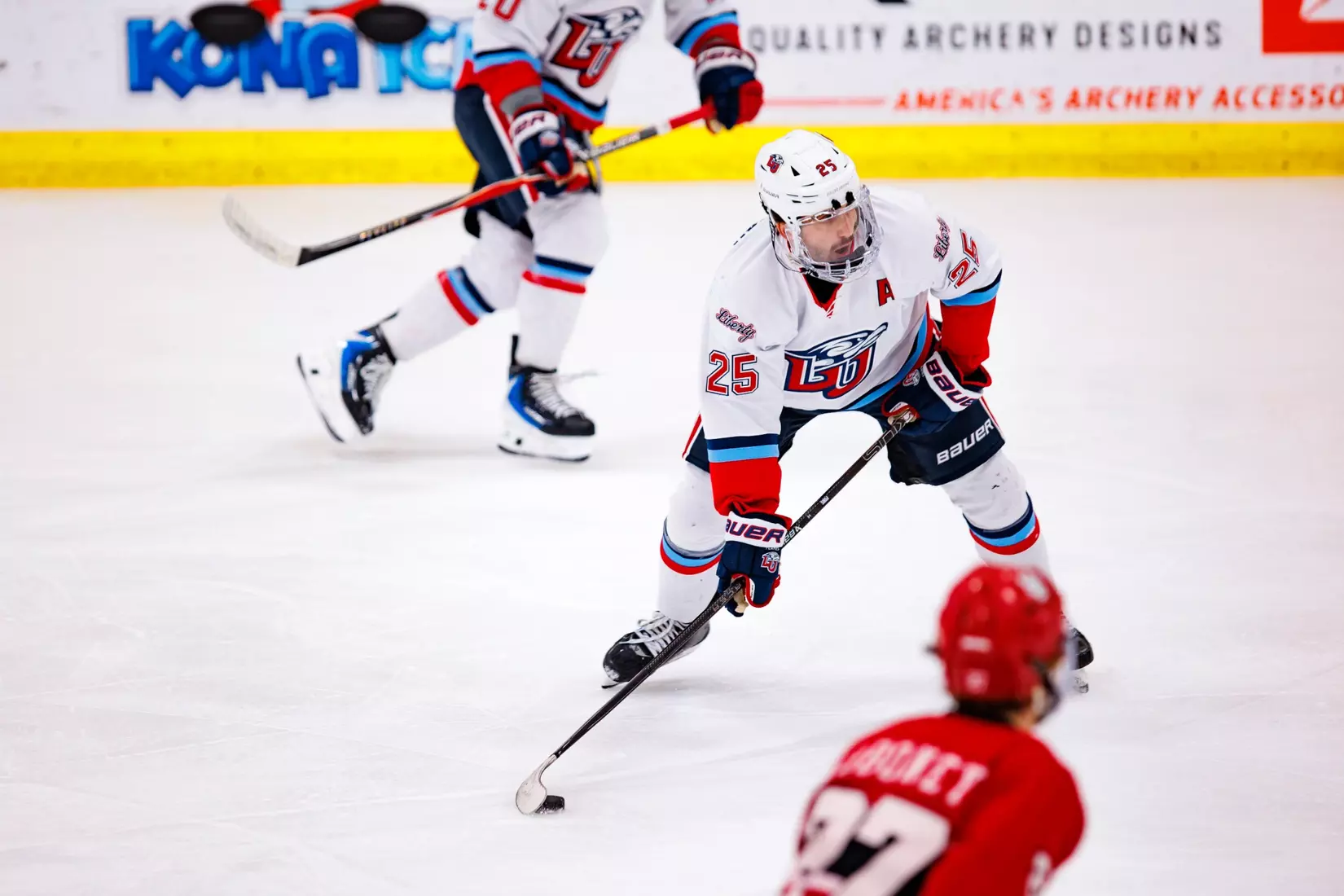 Liberty University’s Mens D1 Hockey team plays Utah on 3 October, 2025. (Photo by Ethan Smith)