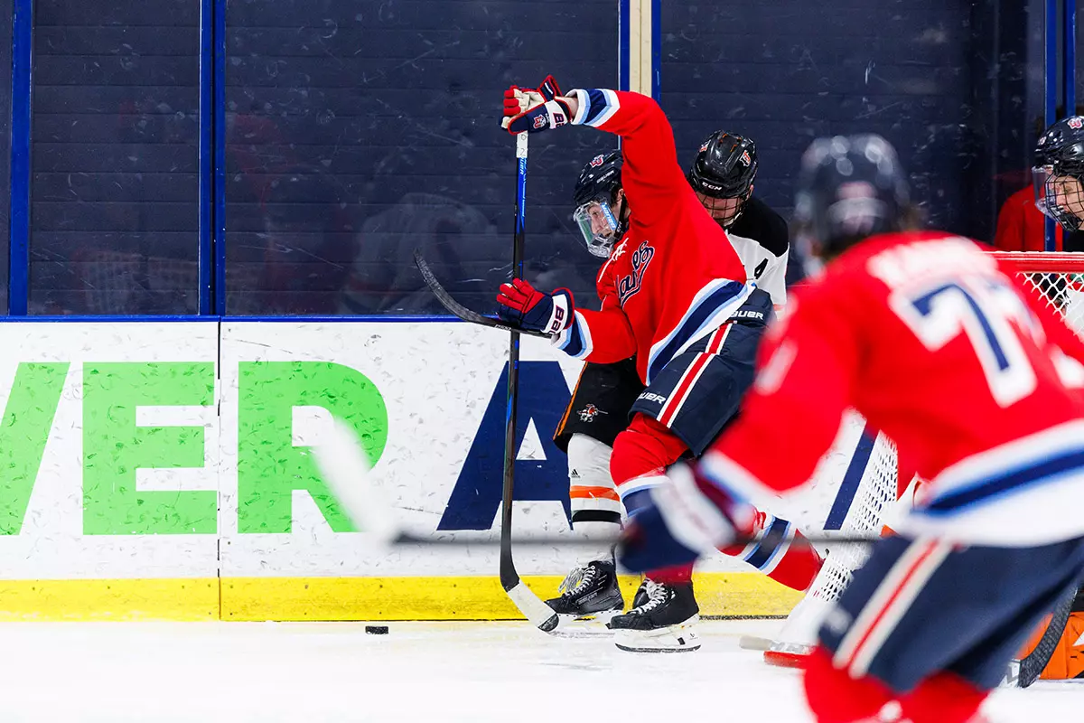 Men’s D1 Hockey takes on Jamestown in the LaHaye Ice Center on November 06, 2025. (Photo by KJ Jugar)