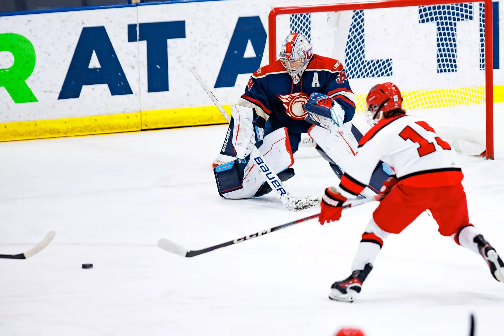 Liberty University’s Women’s D1 Hockey team plays Maryville on November 9, 2025. (Photo by Ethan Smith)