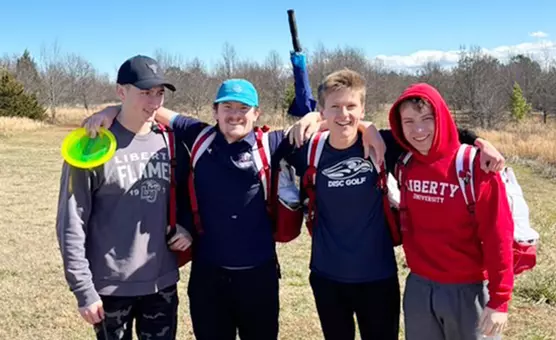 DII men's disc golf team SECO main