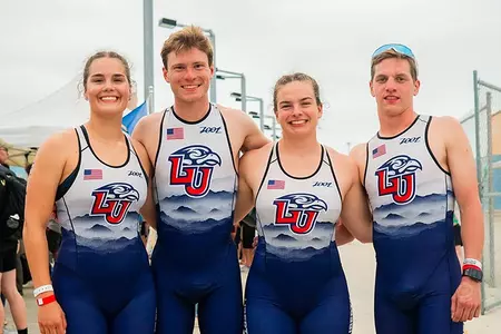 Liberty Mixed Relay triathletes