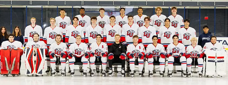DII men's hockey team portrait media day