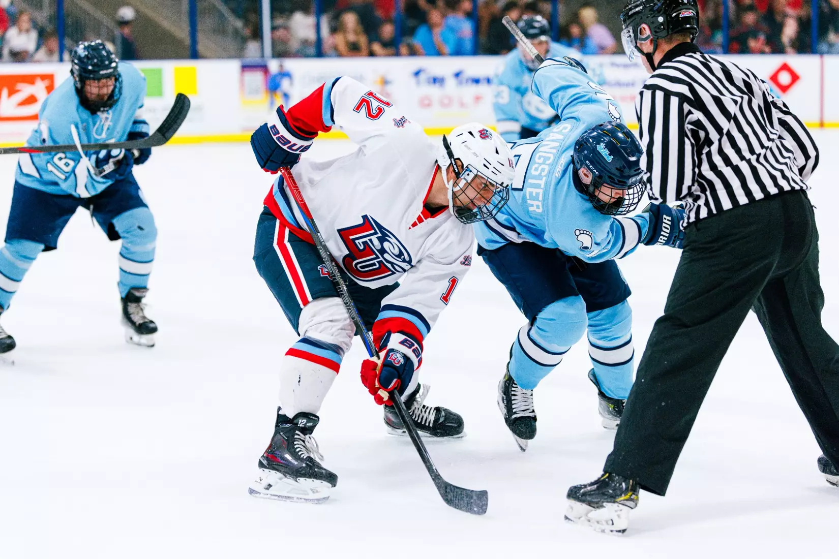 Liberty University’s Men’s D1 Hockey team takes on UNC on September 19, 2025 (Photo by Simon Barbre)