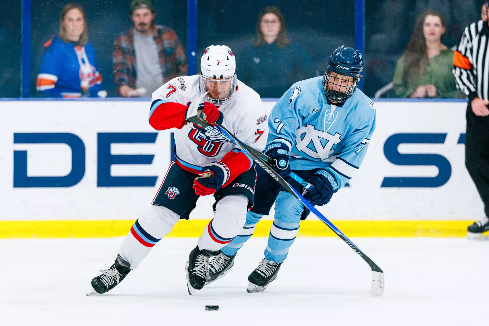 Liberty University’s Men’s D1 Hockey team takes on UNC on September 19, 2025 (Photo by Simon Barbre)