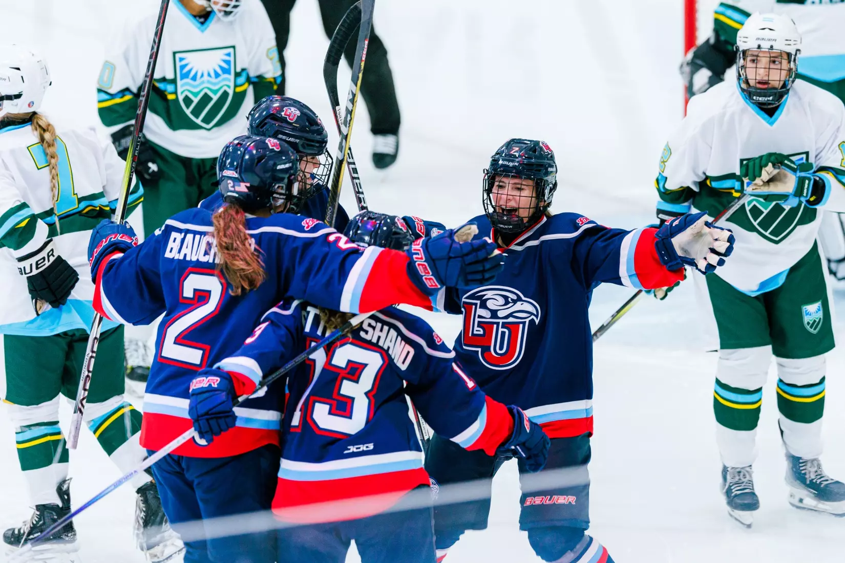 Liberty University’s Women’s D1 Hockey team takes on Purcell Hockey Academy on September 26, 2025 (Photo by Simon Barbre)