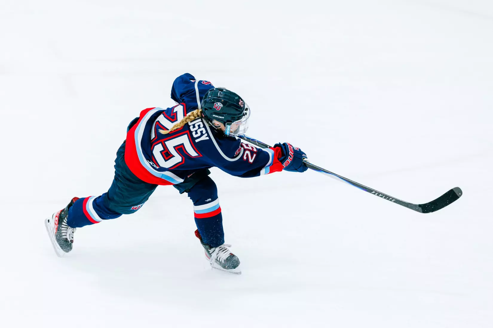 Liberty University’s Women’s D1 Hockey team takes on Purcell Hockey Academy on September 26, 2025 (Photo by Simon Barbre)