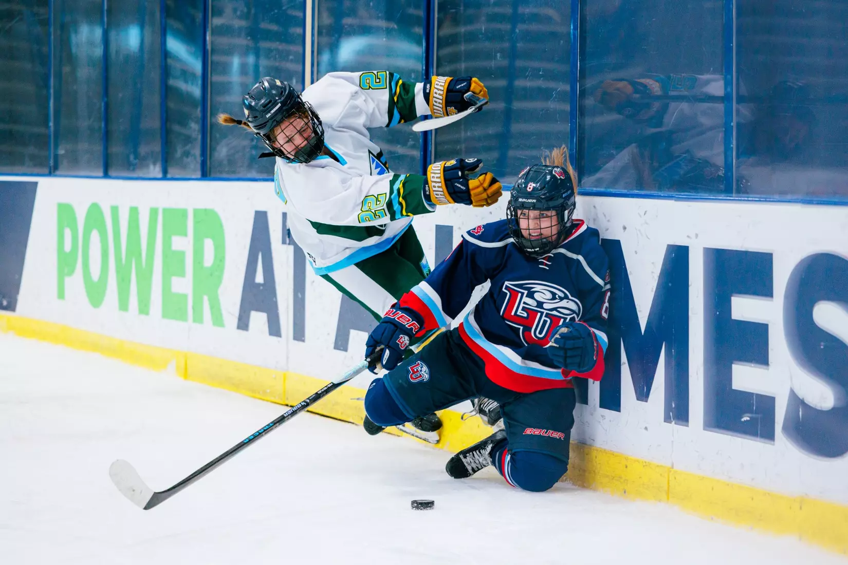 Liberty University’s Women’s D1 Hockey team takes on Purcell Hockey Academy on September 26, 2025 (Photo by Simon Barbre)