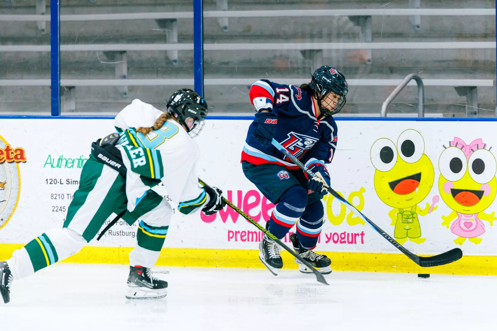 Liberty University’s Women’s D1 Hockey team takes on Purcell Hockey Academy on September 26, 2025 (Photo by Simon Barbre)