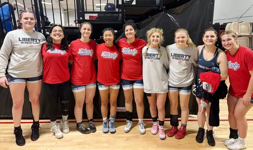 Liberty women's wrestlers at Southern Virginia