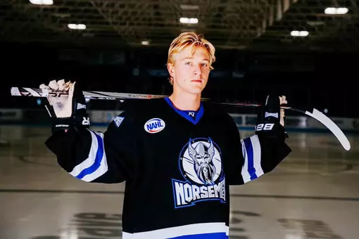 Bronson Hunt Liberty Hockey recruit