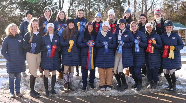 Hunt Seat equestrian team at Mary Washington