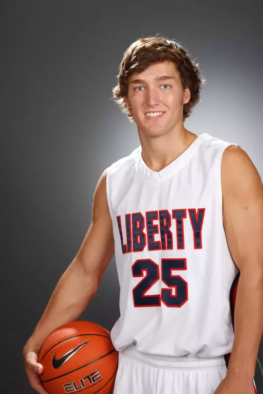 Jesse Sanders Headshot for Hall of Fame induction in the Fall of 2025. Liberty Flames Men's Basketball Headshots taken in the studio on September 2, 2009. (Photo by Les Schofer)