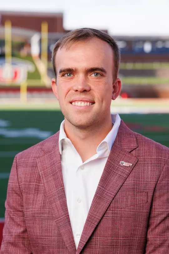 Flames Club Staff Members pose for group photos and individual portraits on August 26, 2025. (Photo by: Matt Reynolds)