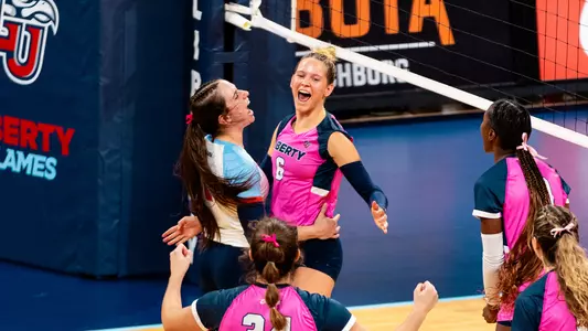 Volleyball Kate Phillips vs. FIU 2023