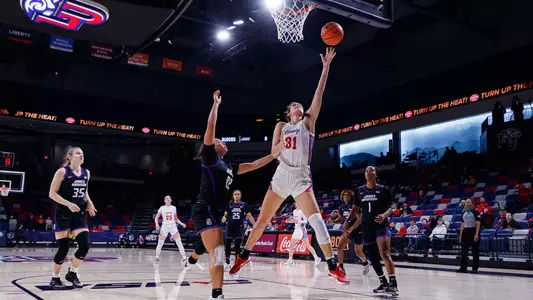 Bella Smuda Layup vs. JMU