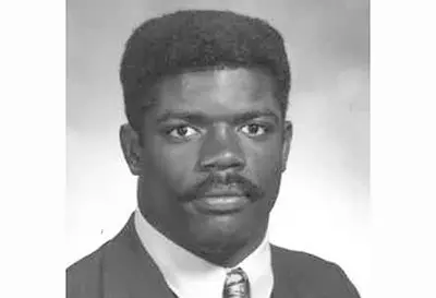 Mickey_Paige_headshot_400x273