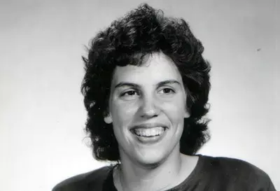 Theresa_Bream_headshot_-_400x273-1