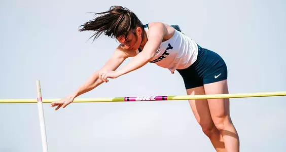 track-action-taylenlangingoingoverbar