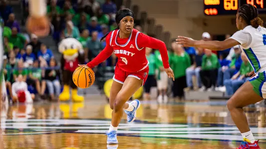 Jordan Hodges Dribbling at FGCU