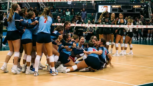 Volleyball 2023 Hawaii Celebration