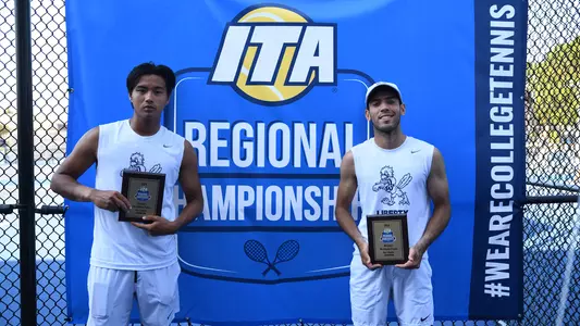 MTEN Almeida and Auytayakul pose with doubles titles