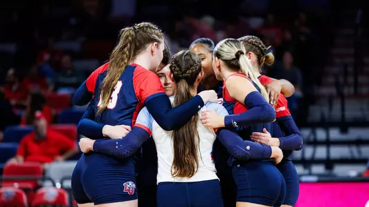 Volleyball Huddle vs. Jacksonville State 2024