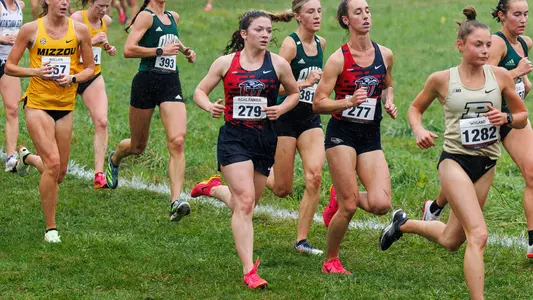 Katrina Schlenker XC at UVA